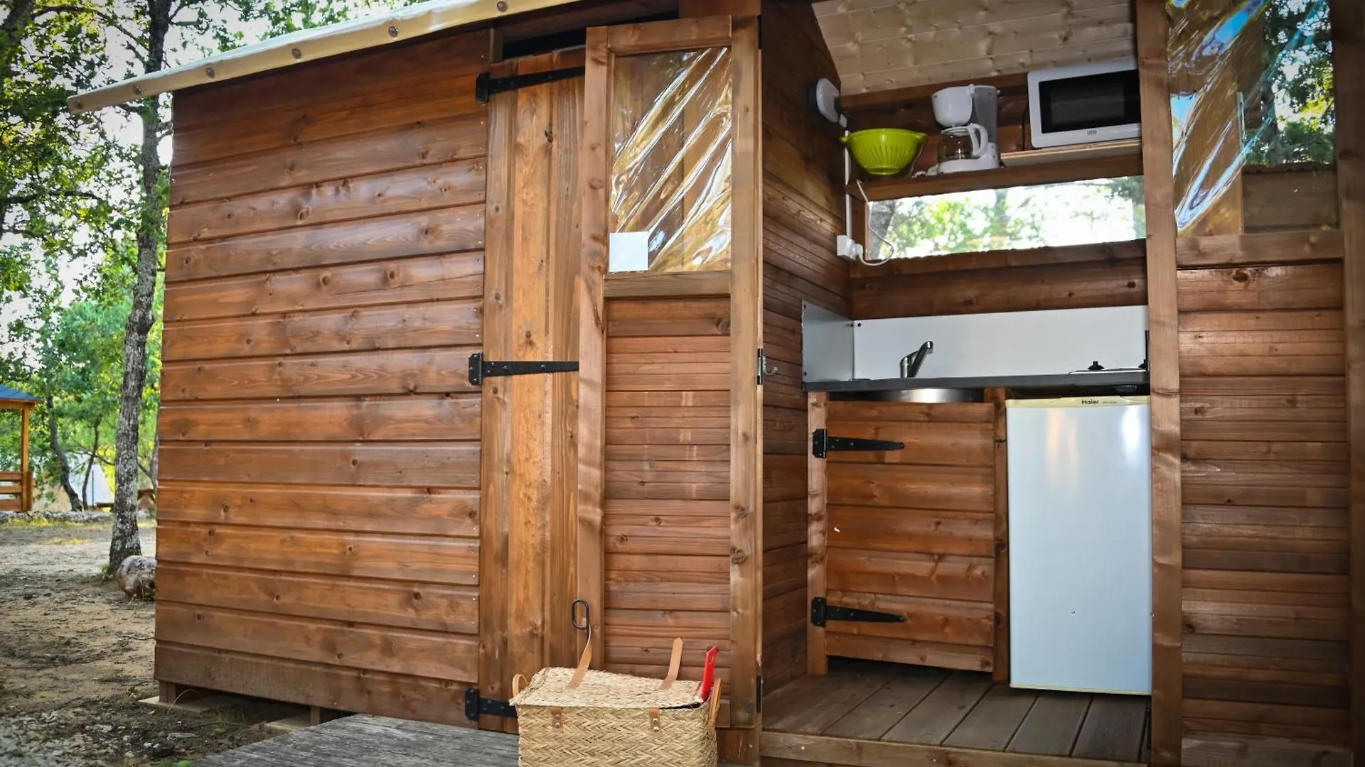 Camping Le Colorado Rustrel