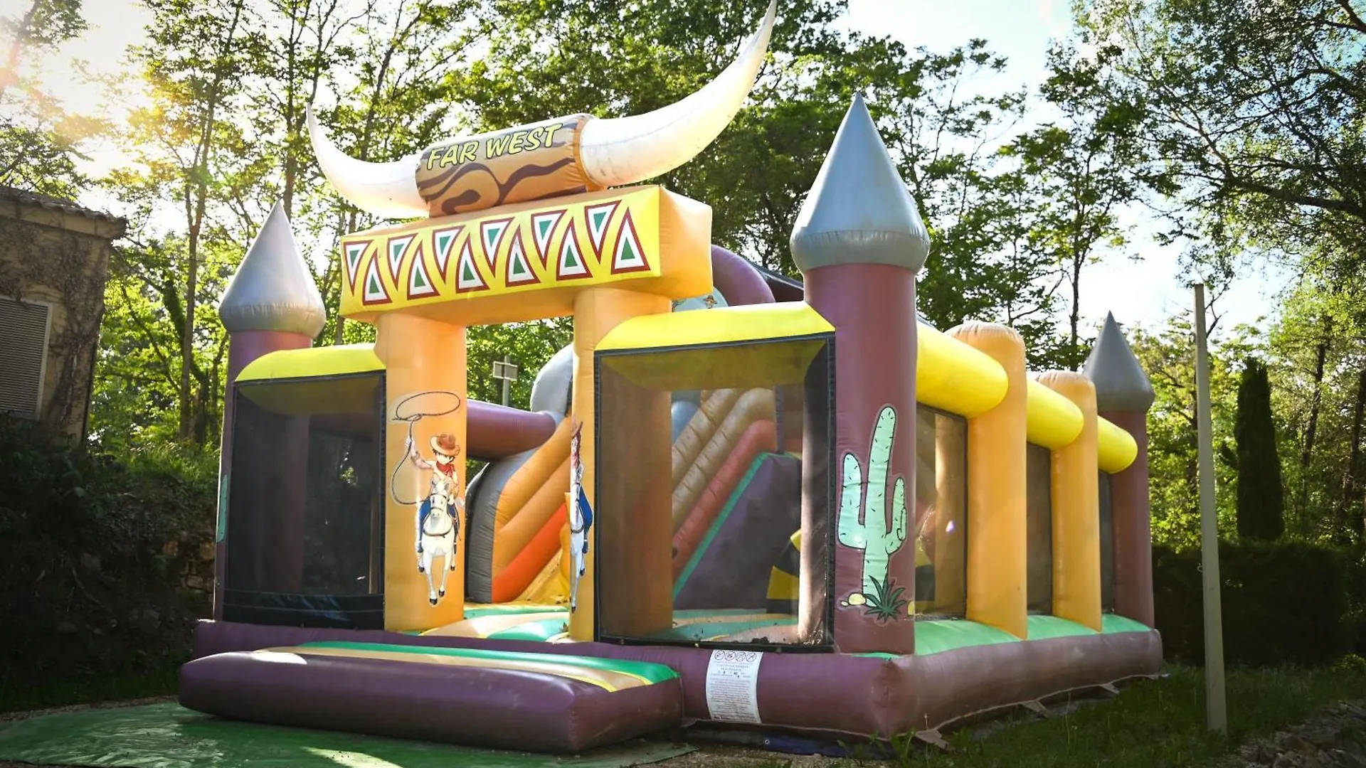 Camping le Colorado Rustrel