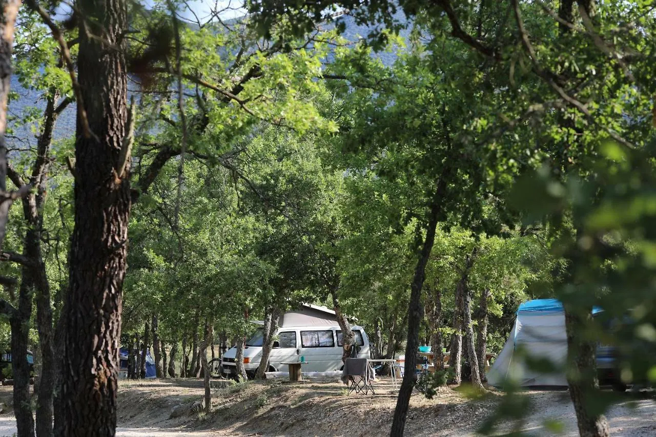 Campingplatz Camping Le Colorado Rustrel