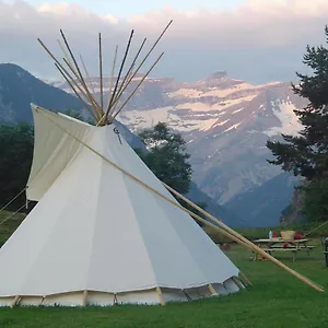 https://tipi-nature-grand-confort.midi-pyreneeshotels.com