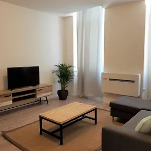 Coeur Vieux Port équipé Apartamento