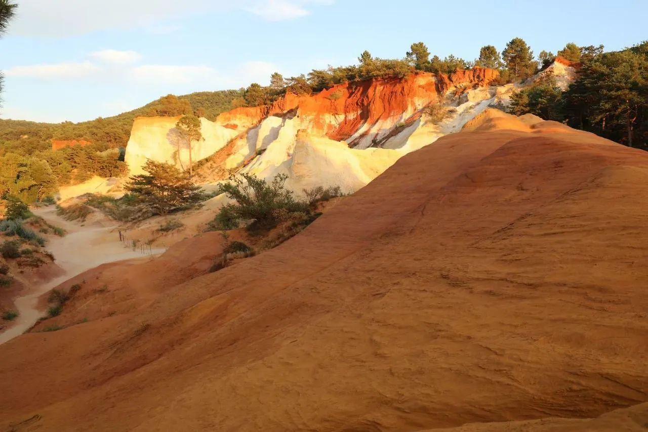 Campsite Camping Le Colorado Rustrel